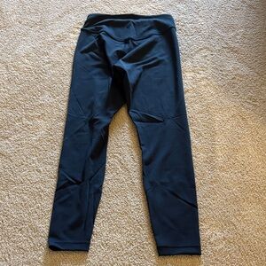 Lululemon Athletica Navy Leggings Wunder Under Size 6